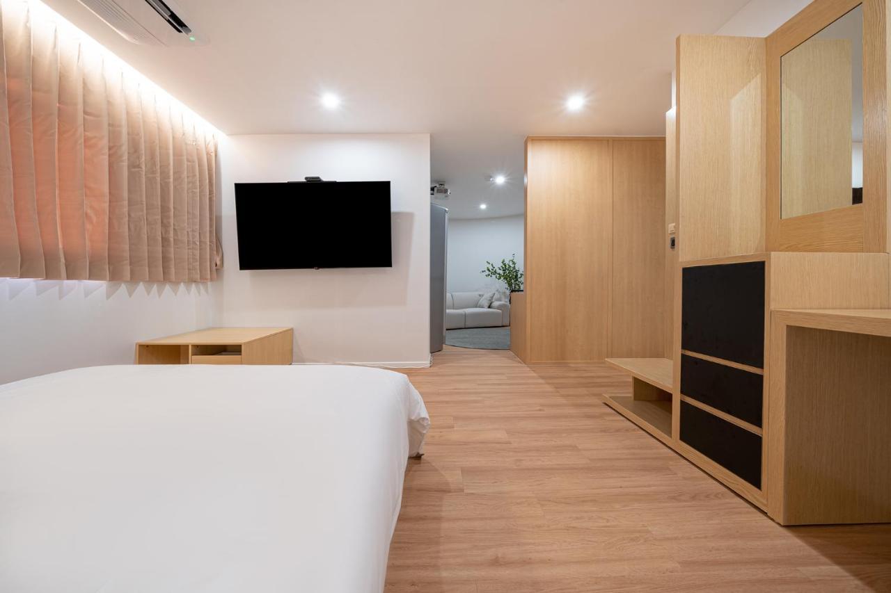 Aank Hotel Daejeon Yongjeon 2Nd Eksteriør bilde